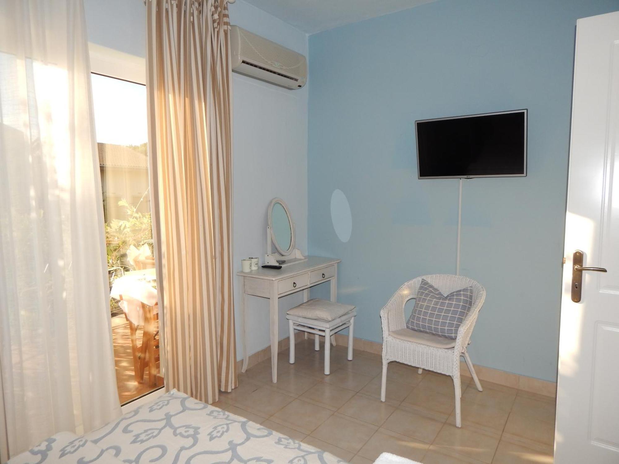 Palmina Mare Villa And Studios 帕拉利亚维拉乔 外观 照片