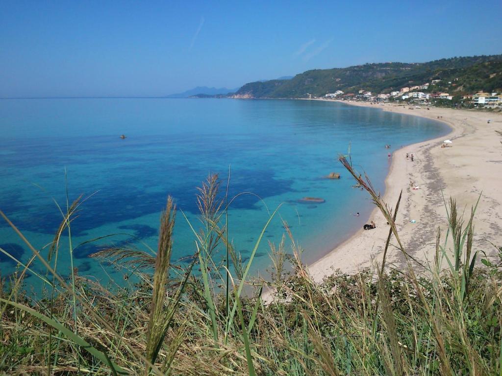 Palmina Mare Villa And Studios 帕拉利亚维拉乔 外观 照片